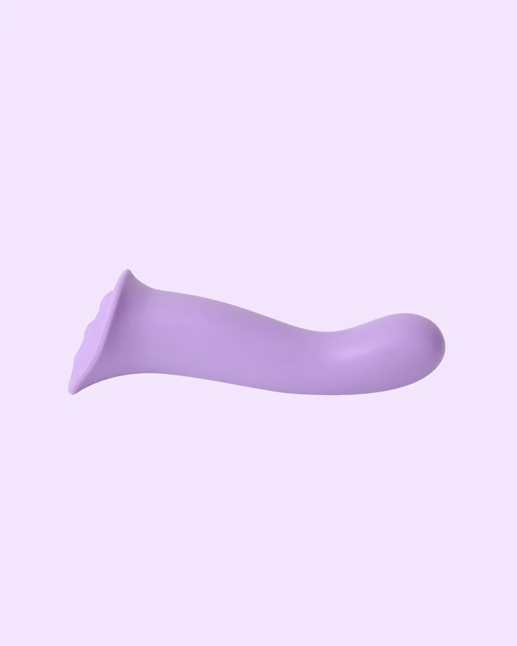 Beanze Feelskin™ - Strap-On Dildo with Grinding Base - Image 17