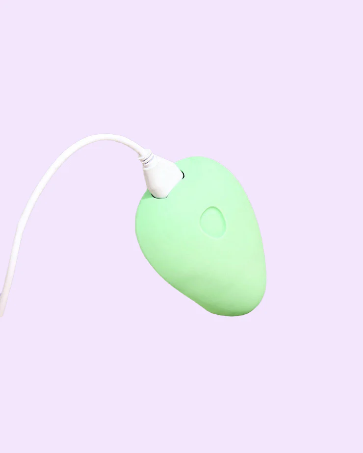 Dame Pom - Flexible Curved Rechargeable Vibrator - Image 7